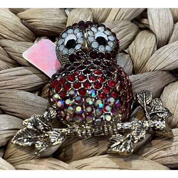 DESIGNER STYLE CRYSTAL RUBY RED RHINESTONE OWL BIRD BROOCH - Picture 3 of 8